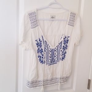 American eagle embroidered T shirt